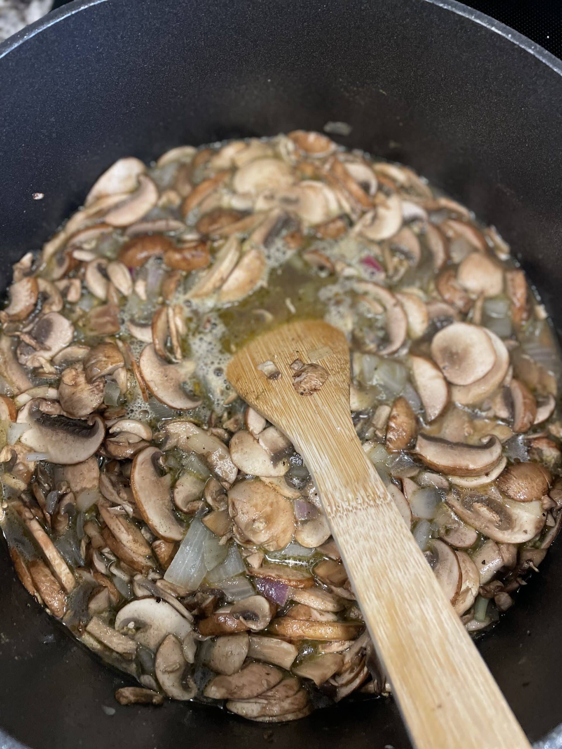Cream of mushroom soup base