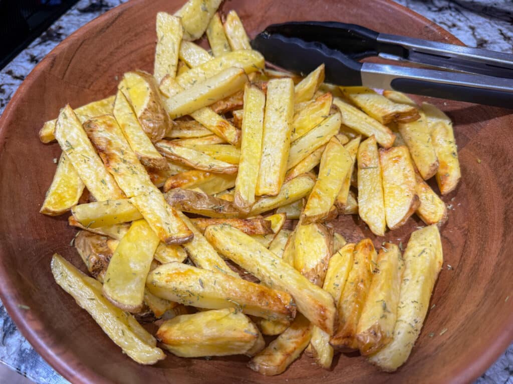 Crispy Air Fryer French Fries with Vinegar and Rosemary