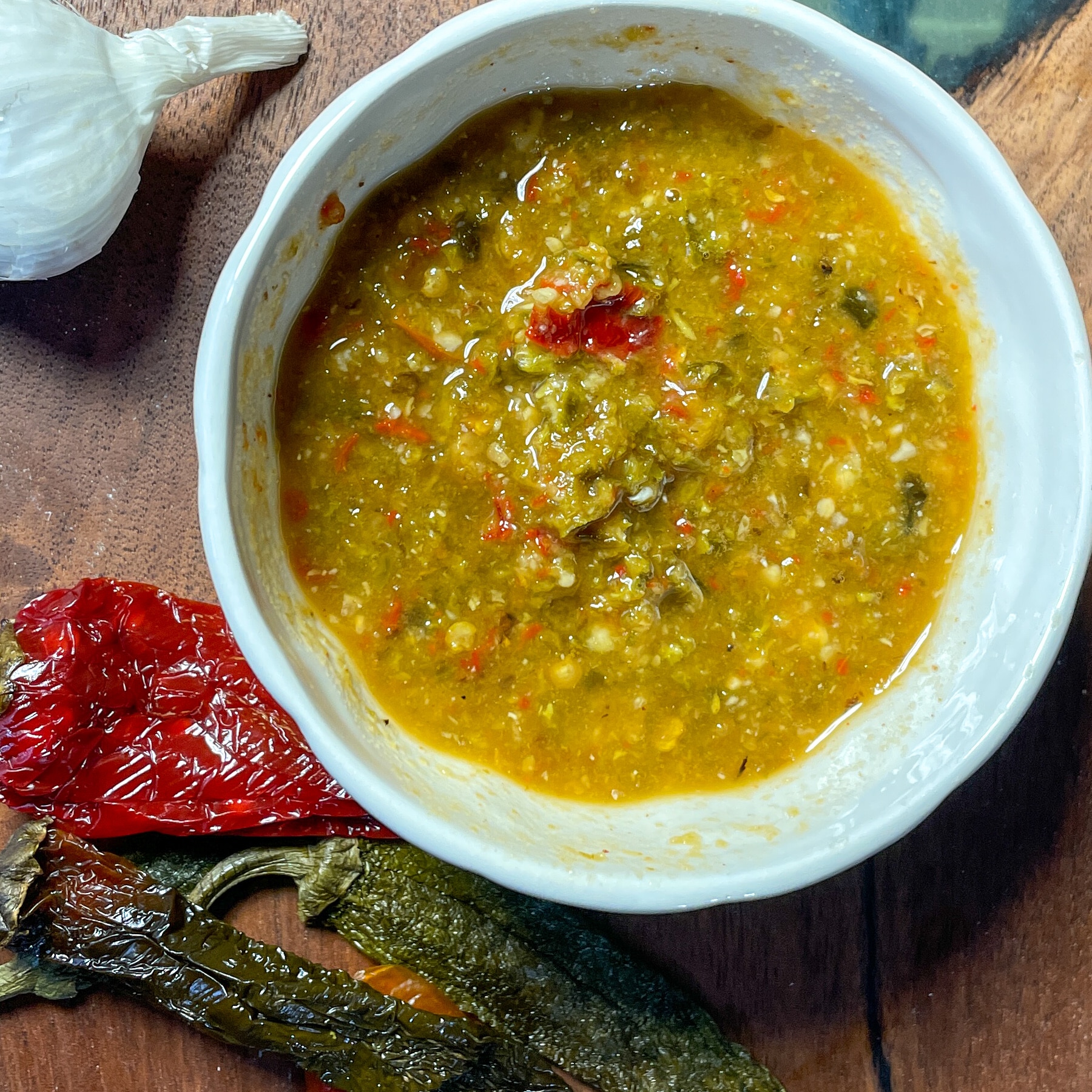 Garlic Chili Sauce Ingredients