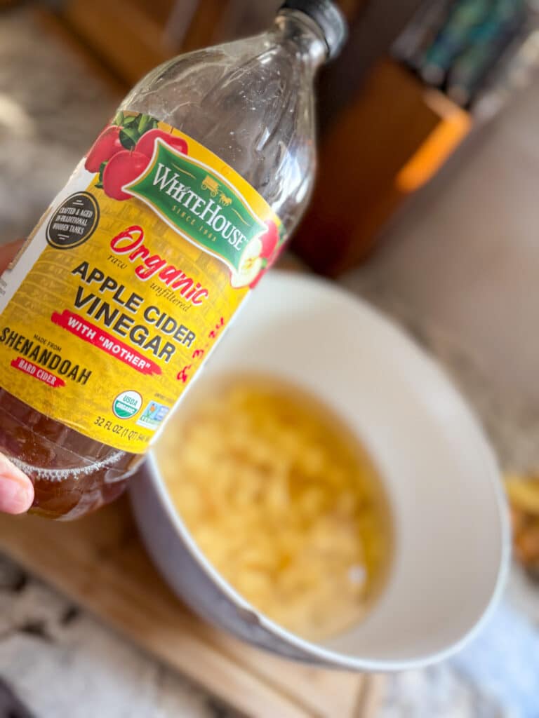Soak Potatoes in Apple Cider Vinegar