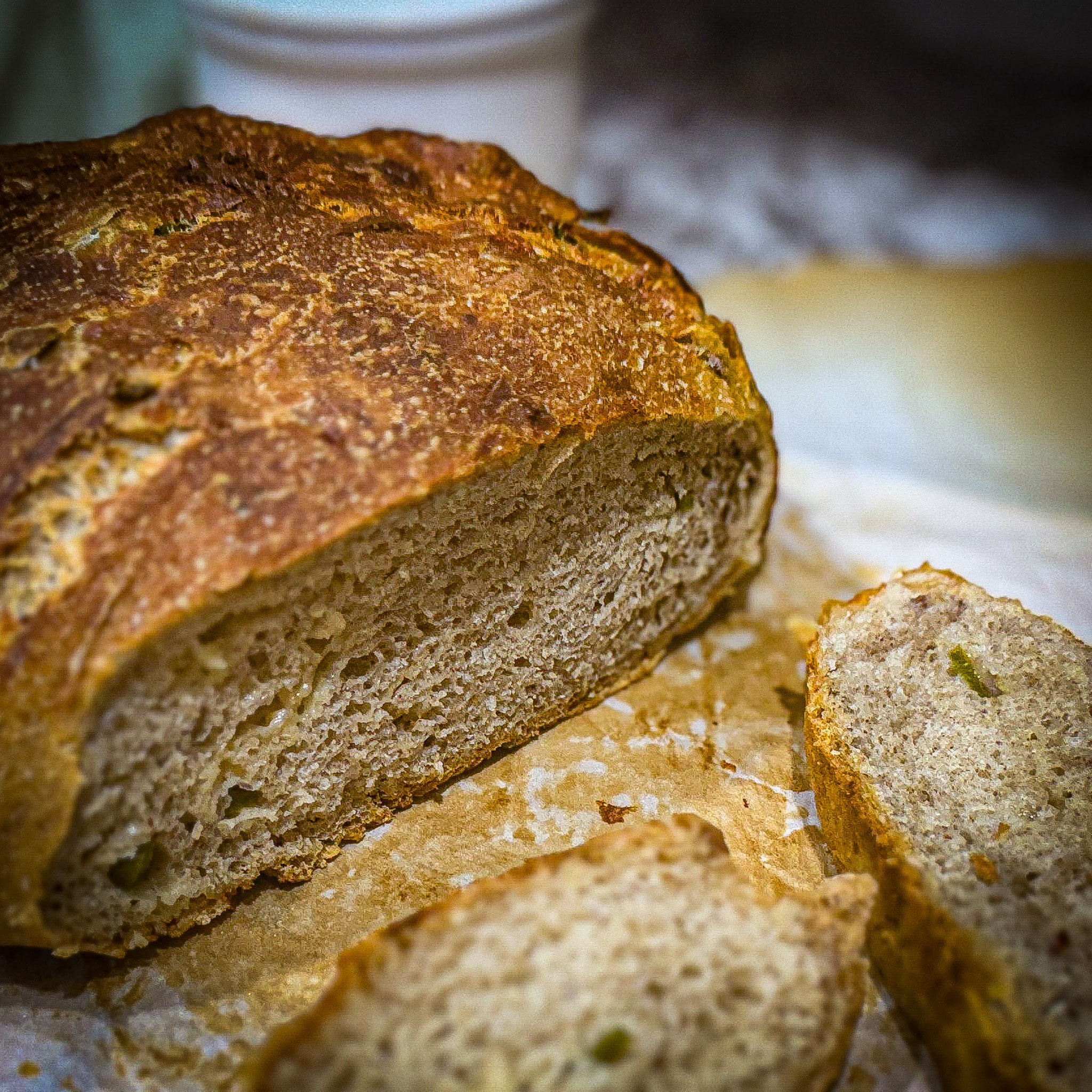 Cheesy Jalapeño Spice Bread