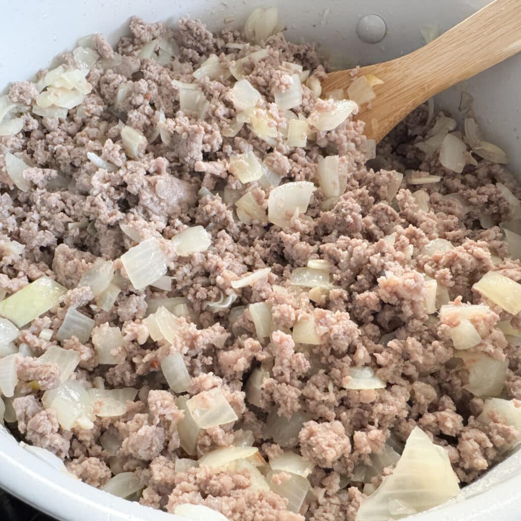 Browned Beef and Onions for Ricotta Lasagna