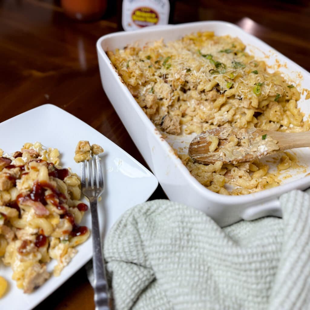 Barbecue Chicken Macaroni and Cheese
